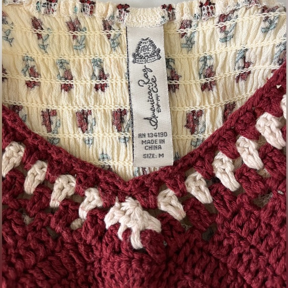 American Rag Crochet Floral Boho Spaghetti Strap Top Size Medium - Picture 10 of 10
